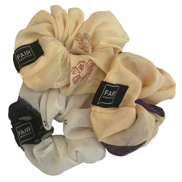 FAIR SQUARED Scrunchies Weiss bis Beige