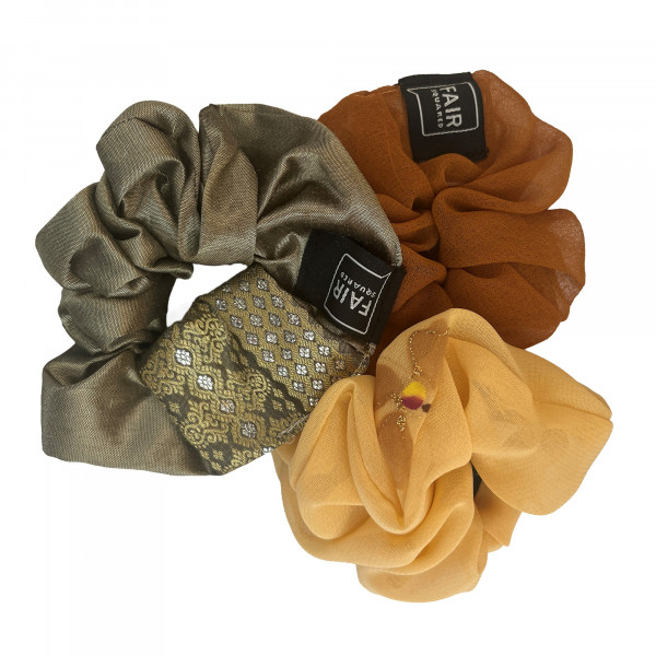 FAIR SQUARED Scrunchies Gold bis Braun
